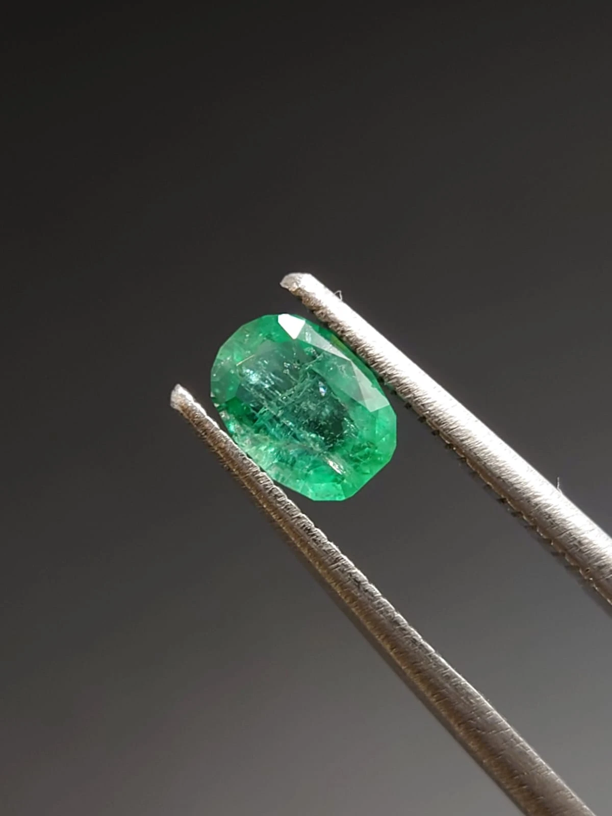 0.54ct Natural Emerald Oval Cut from Afghanistan — view 2